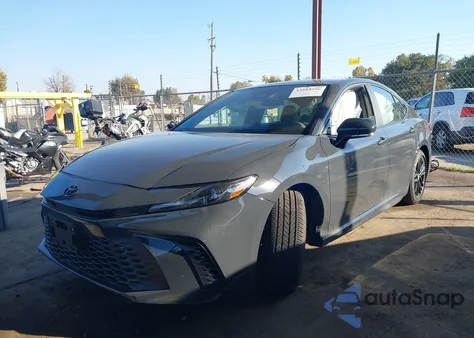 2025 Toyota Camry Se z USA, uszkodzony, nr VIN 4T1DAACK0SU208548